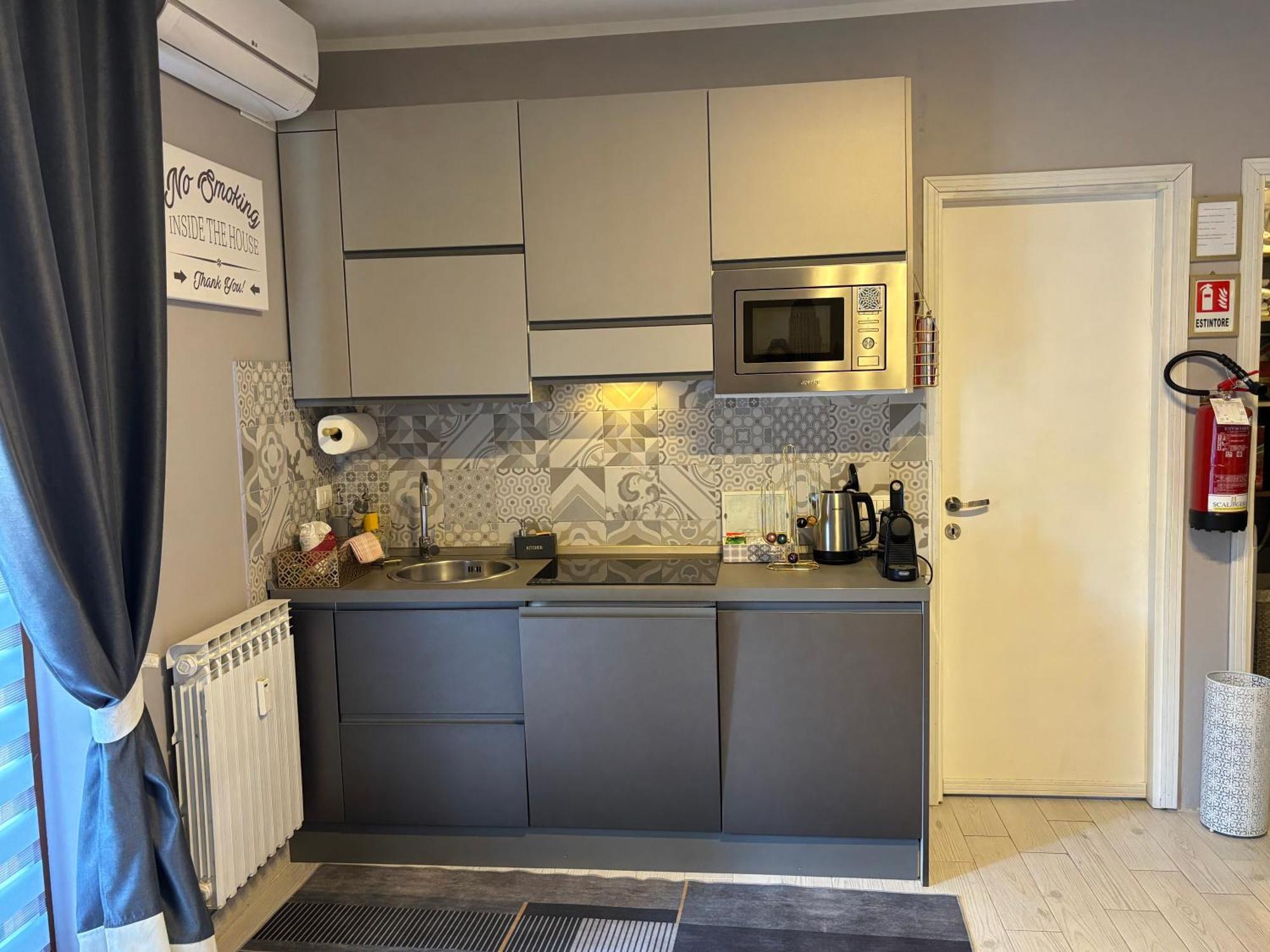 Studio Flat Policlinico G B Rossi Borgo Roma Verona Exterior foto